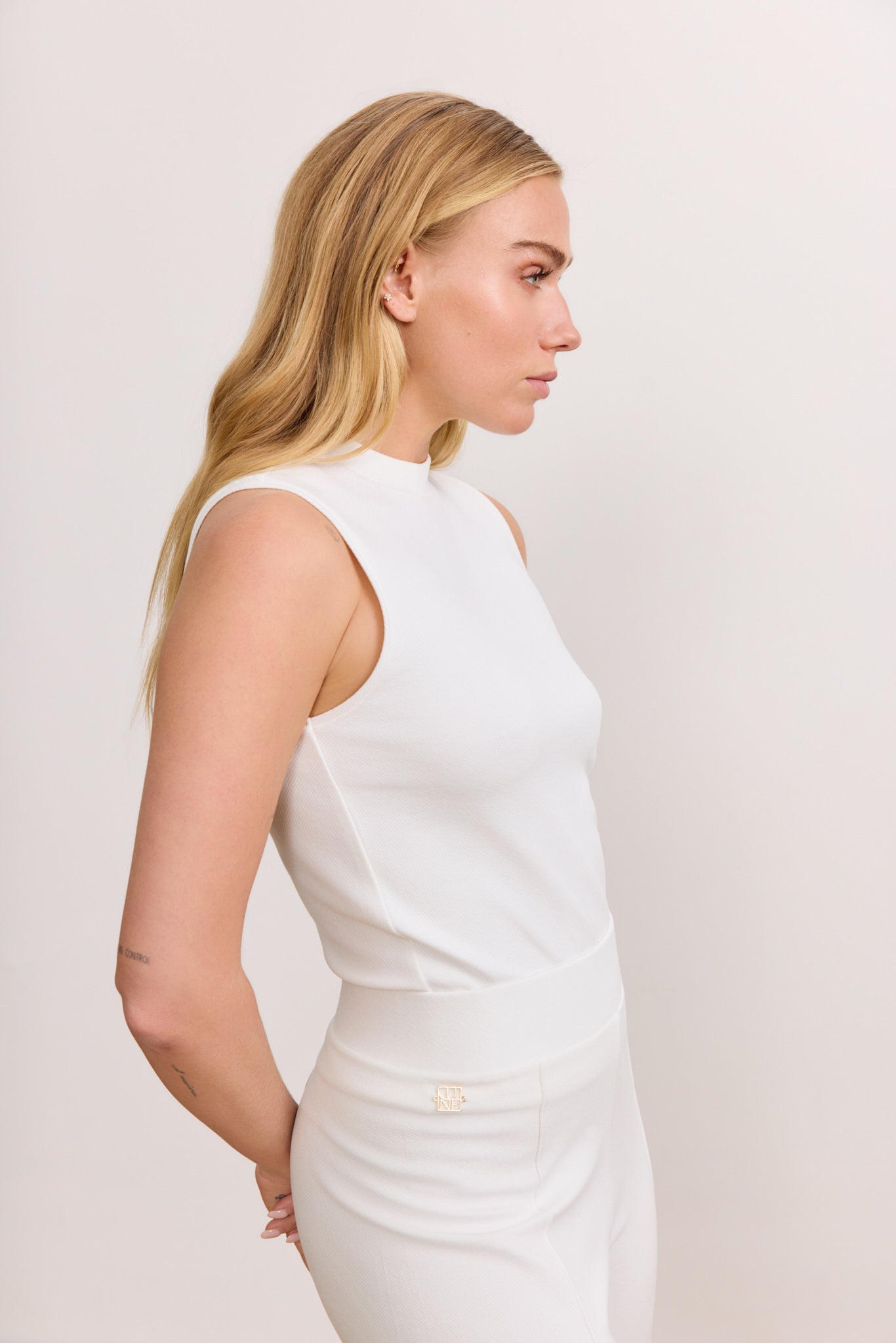 FOREST ESSENTIAL sleeveless top - Marshmellow