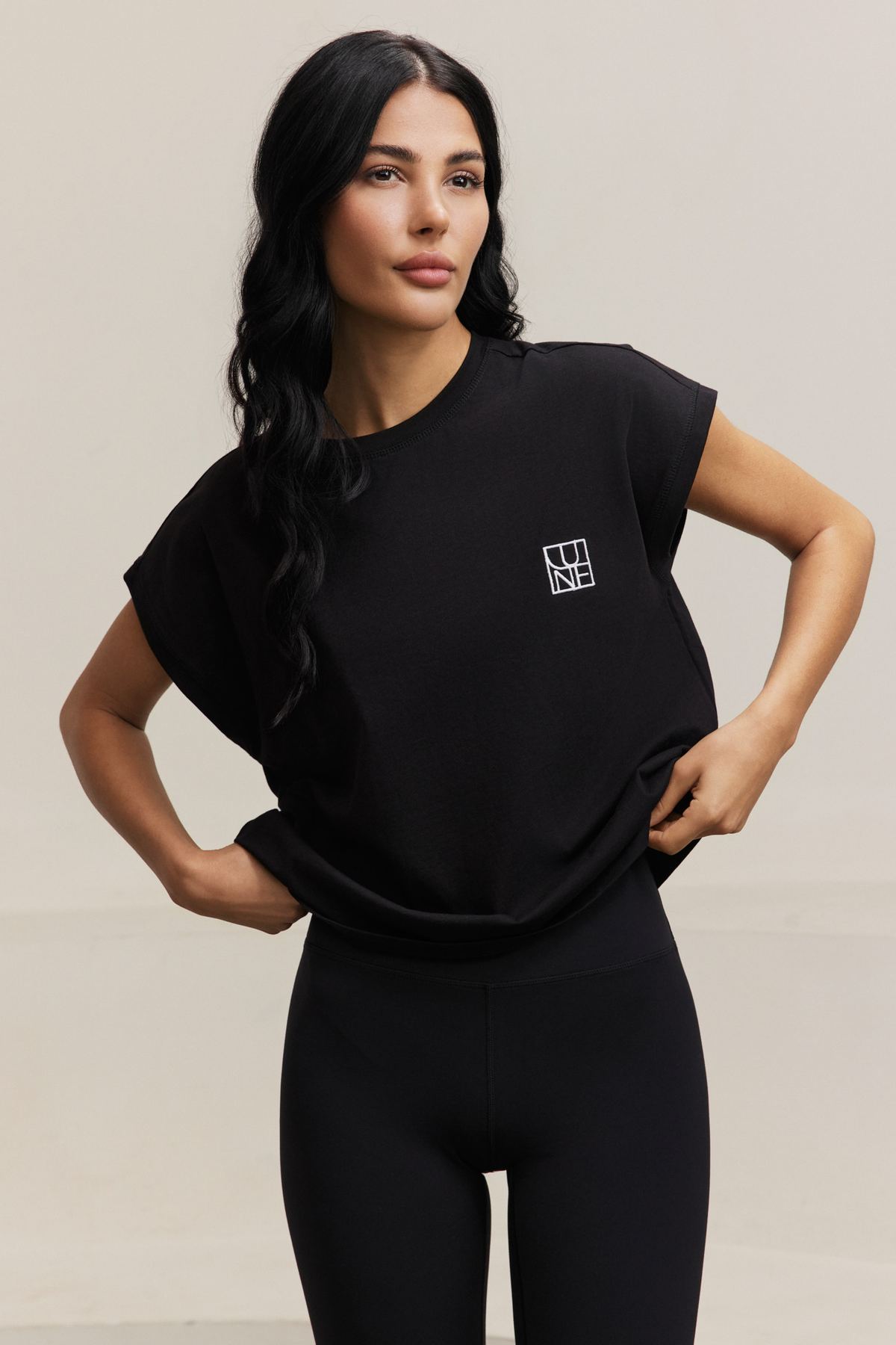 Ana Logo Tee - Black