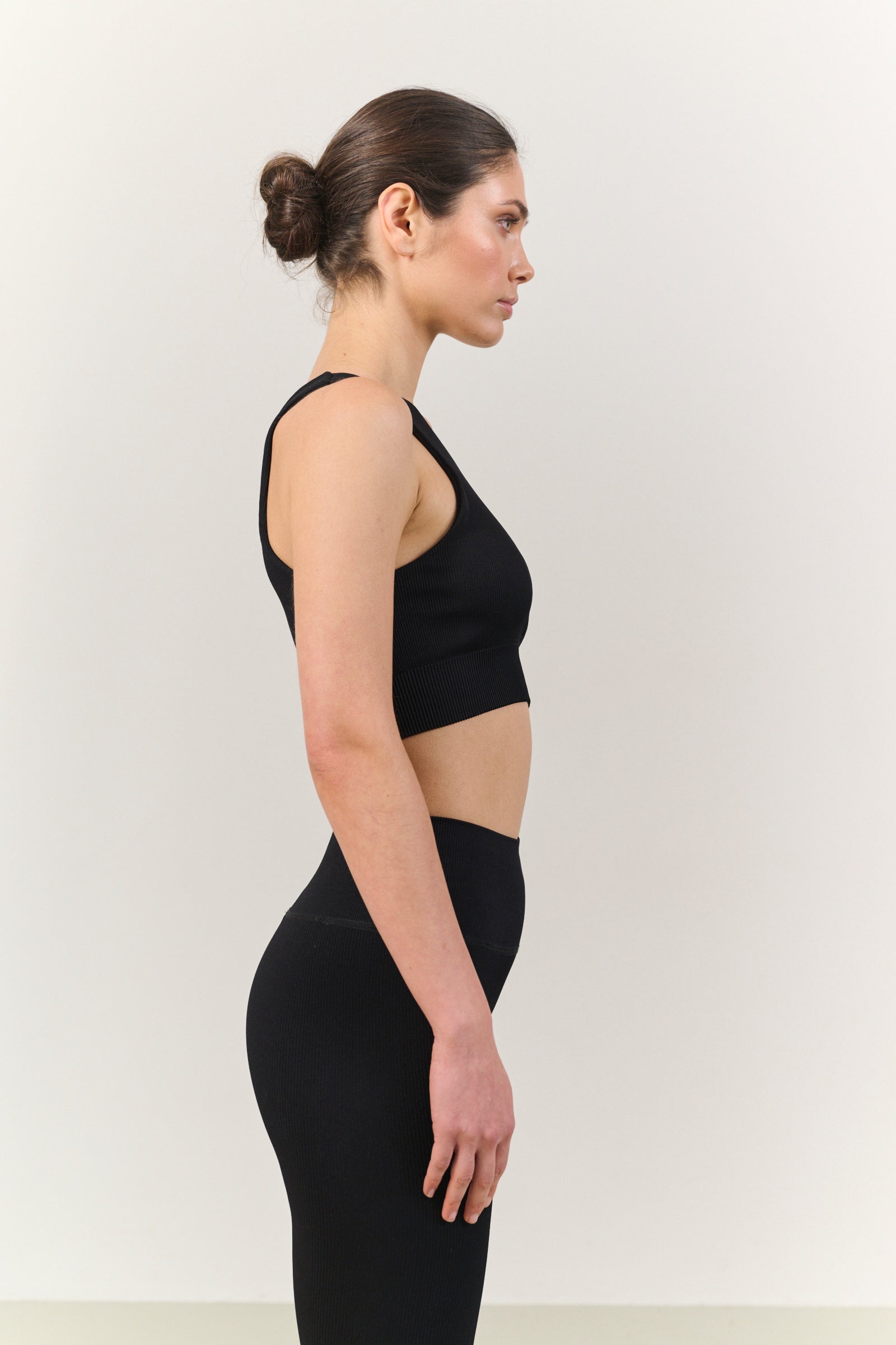 LUNA SCULPT one-shoulder rib bra - Black