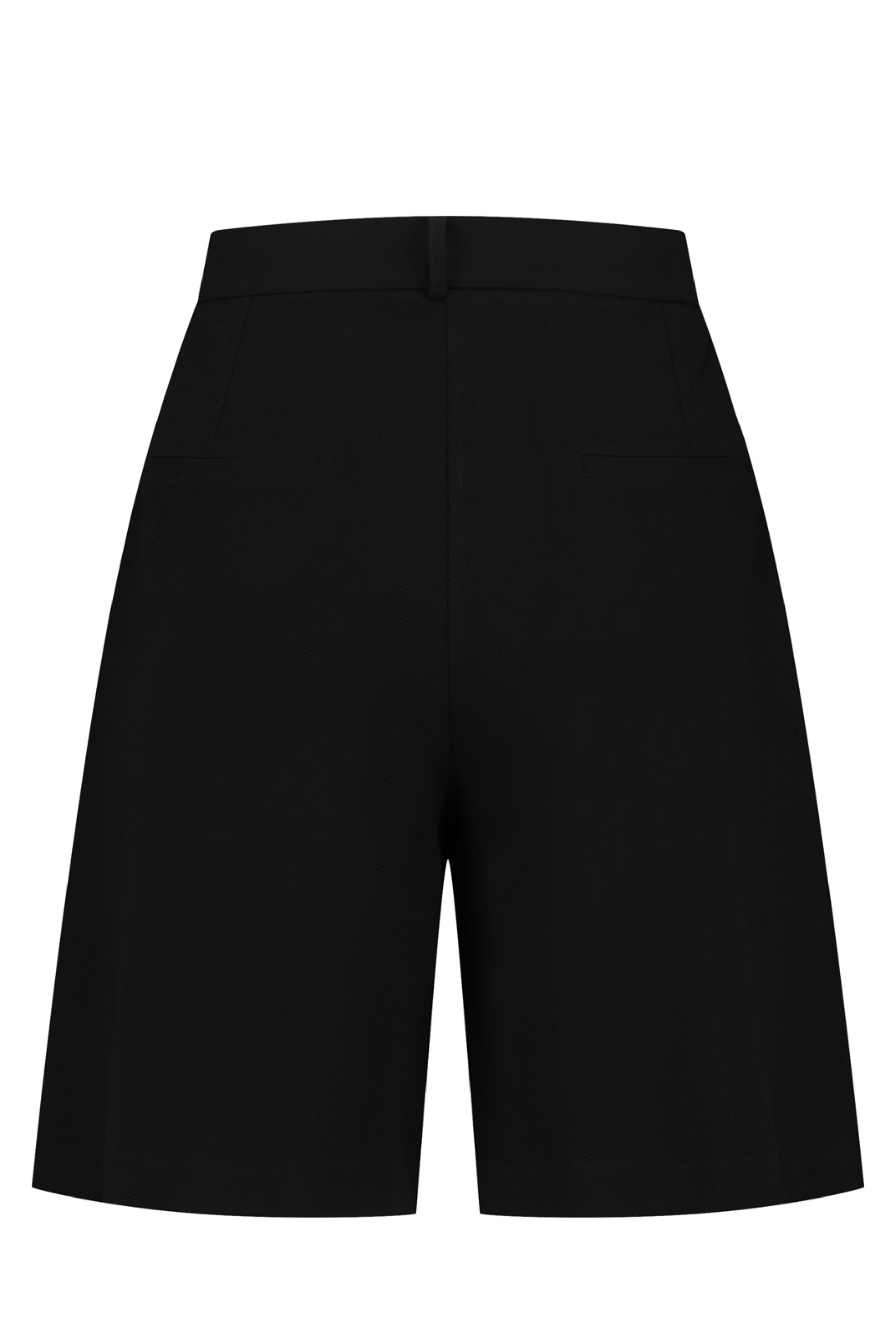 FOREST ESSENTIEL shorts - Black