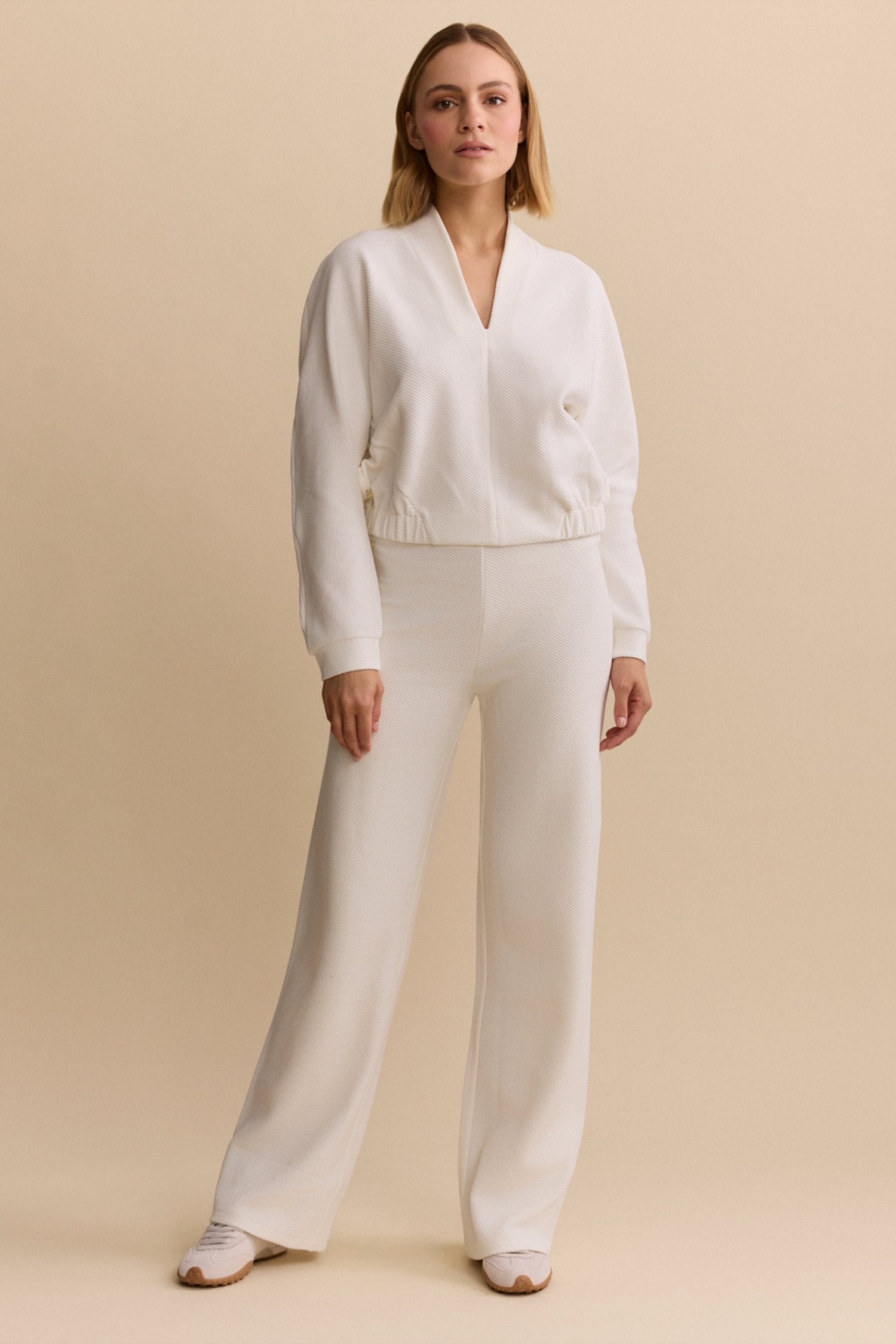 Moon Flared Pants - Marshmellow