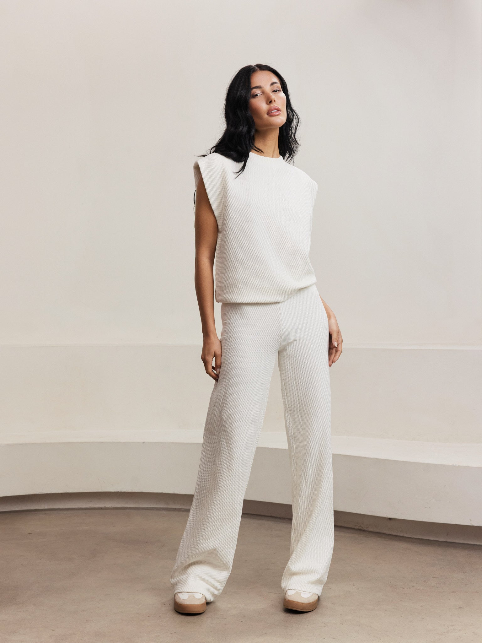 Moon Padded Shoulder Top - Marshmellow