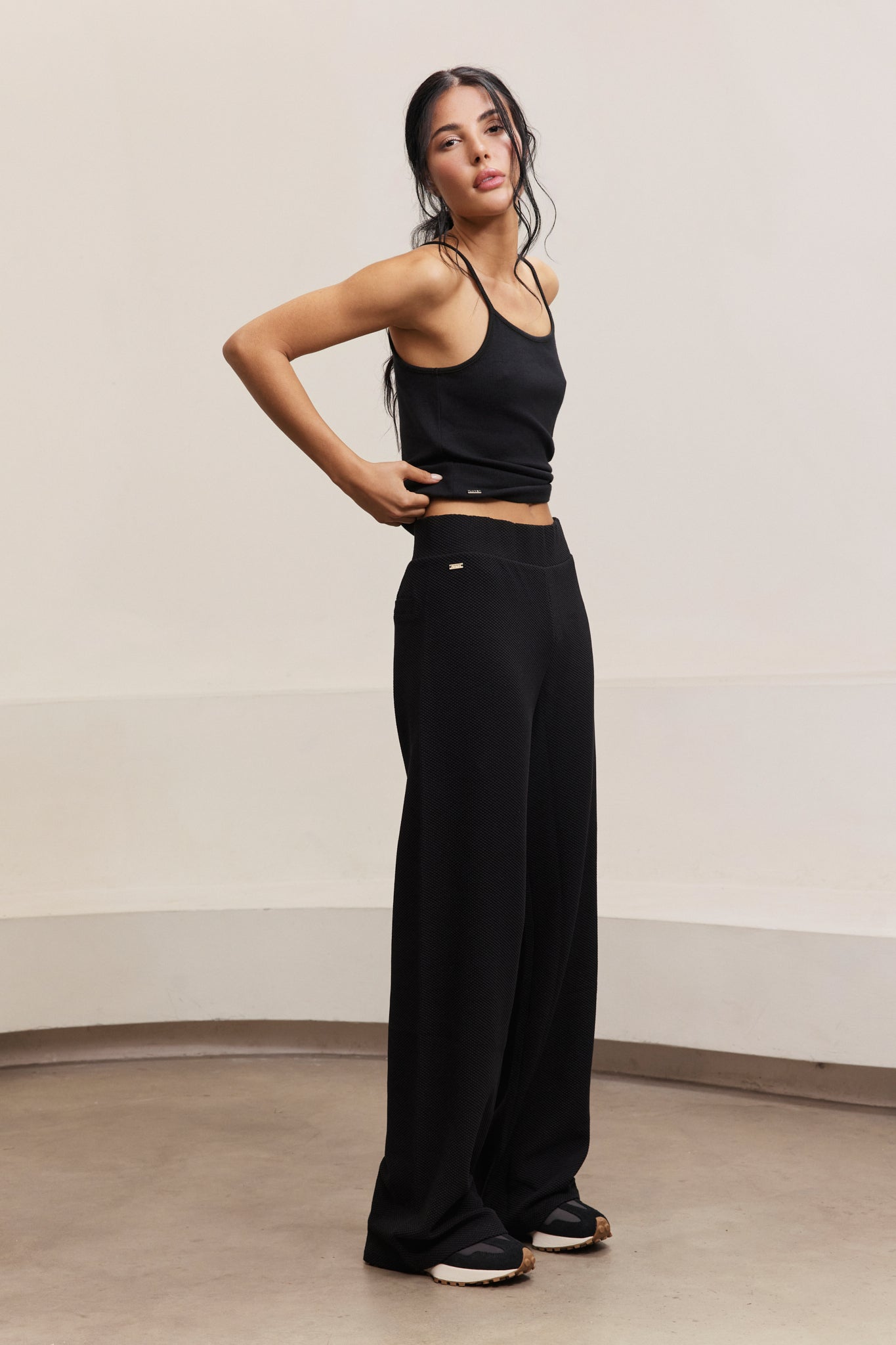 Moon Flare Pants - Black